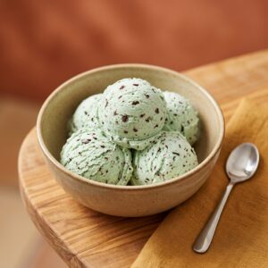 Stracciatella-Eis mit Minze U!